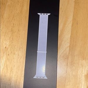 44mm Nike Sport loop